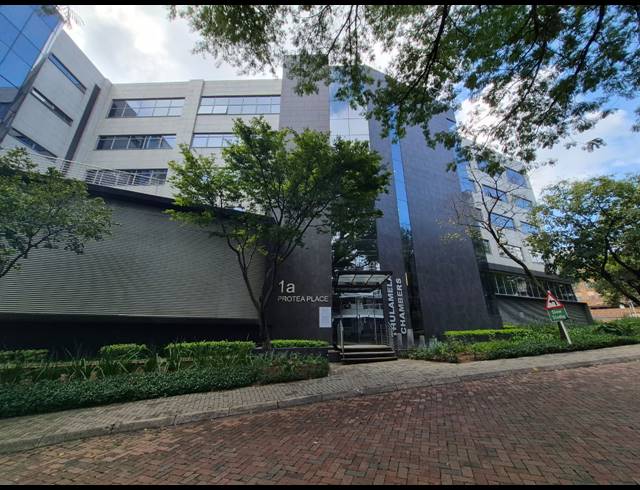 982M² OFFICE TO LET IN SANDTON CENTRAL